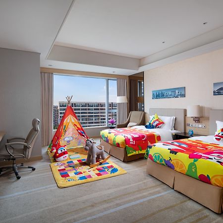 Crowne Plaza Guangzhou Huadu By Ihg - Free Shuttle Bus Between Hotel To Exhibition Center During Canton Fair Esterno foto