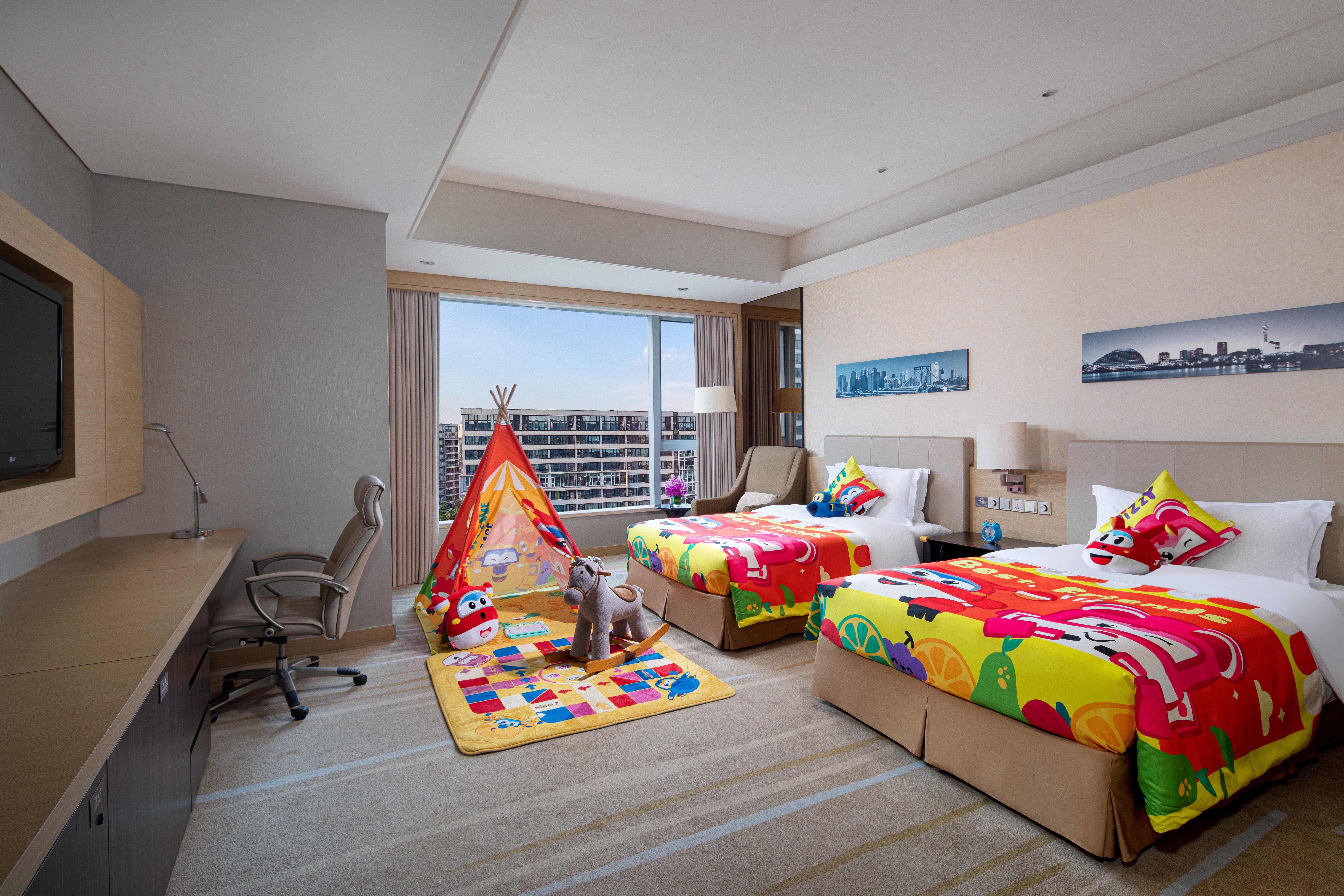 Crowne Plaza Guangzhou Huadu By Ihg - Free Shuttle Bus Between Hotel To Exhibition Center During Canton Fair Esterno foto