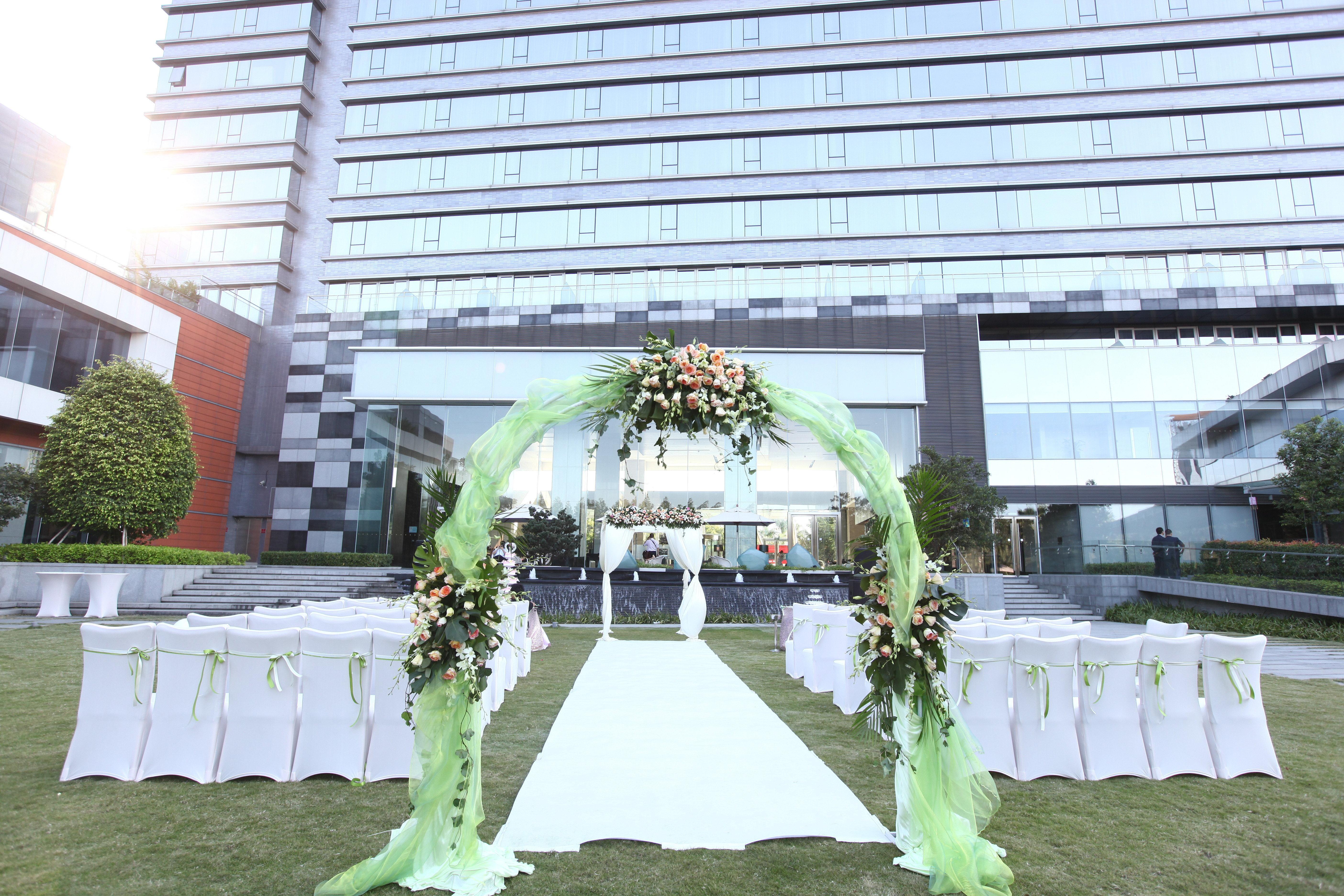 Crowne Plaza Guangzhou Huadu By Ihg - Free Shuttle Bus Between Hotel To Exhibition Center During Canton Fair Esterno foto