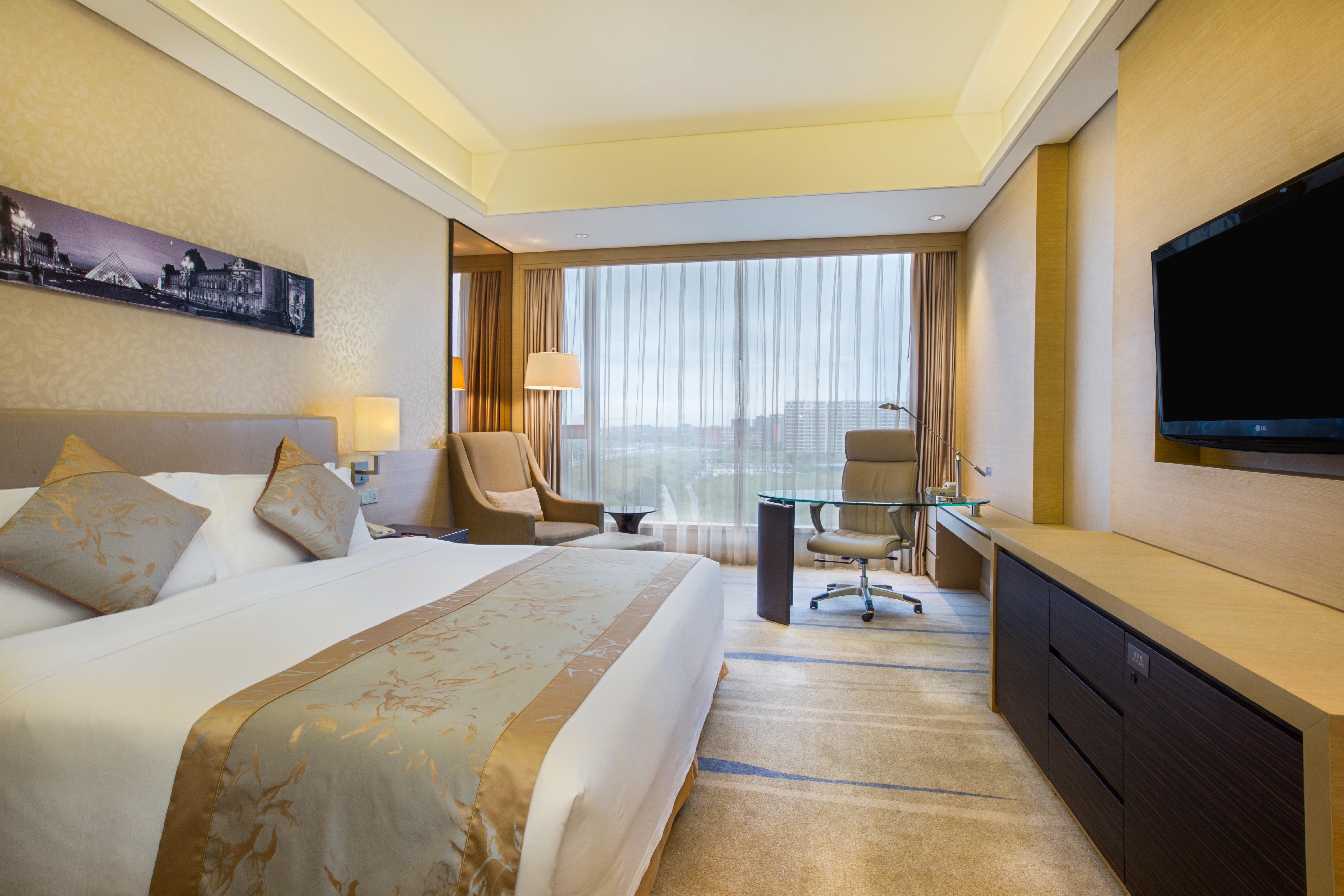 Crowne Plaza Guangzhou Huadu By Ihg - Free Shuttle Bus Between Hotel To Exhibition Center During Canton Fair Esterno foto
