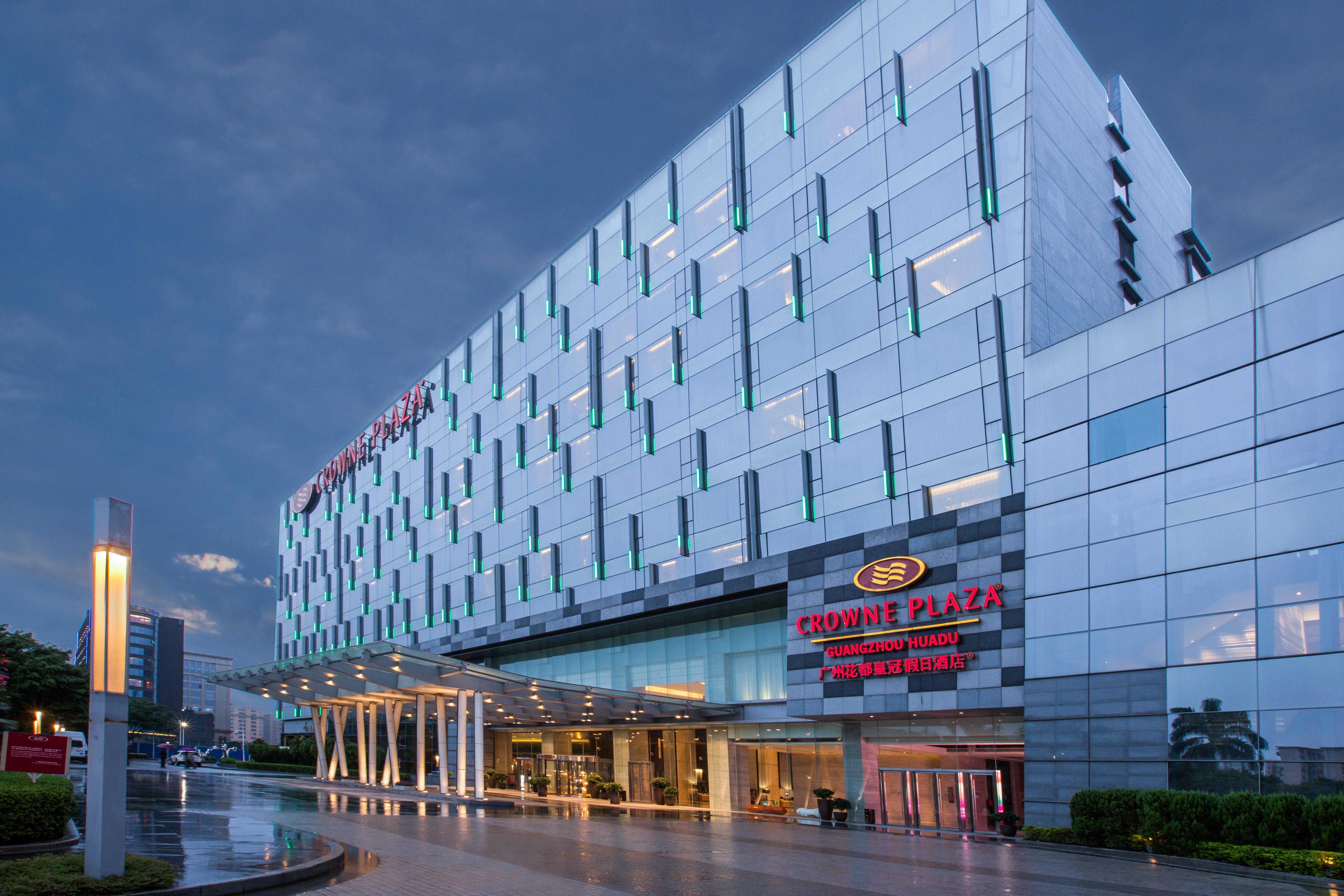 Crowne Plaza Guangzhou Huadu By Ihg - Free Shuttle Bus Between Hotel To Exhibition Center During Canton Fair Esterno foto