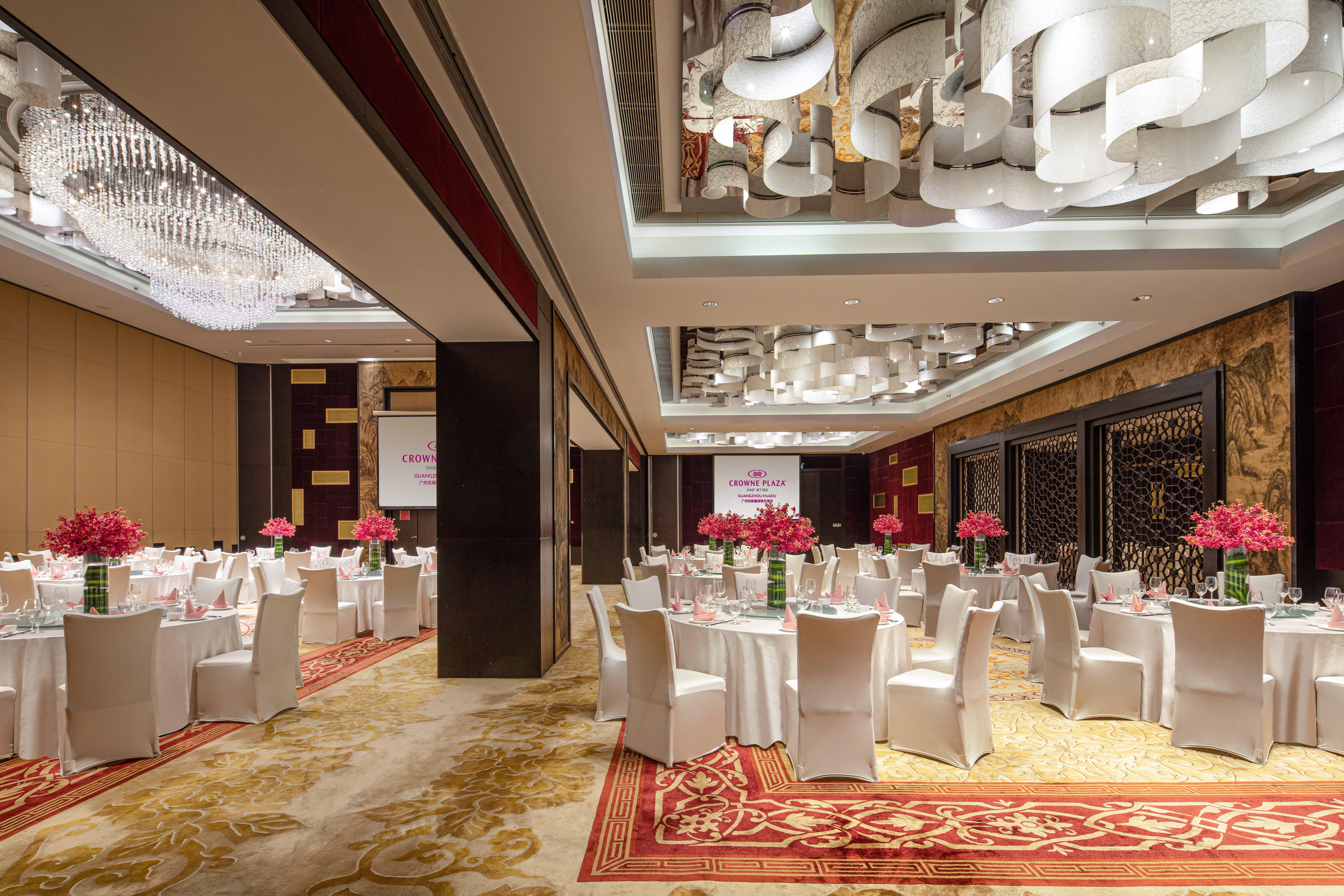 Crowne Plaza Guangzhou Huadu By Ihg - Free Shuttle Bus Between Hotel To Exhibition Center During Canton Fair Esterno foto