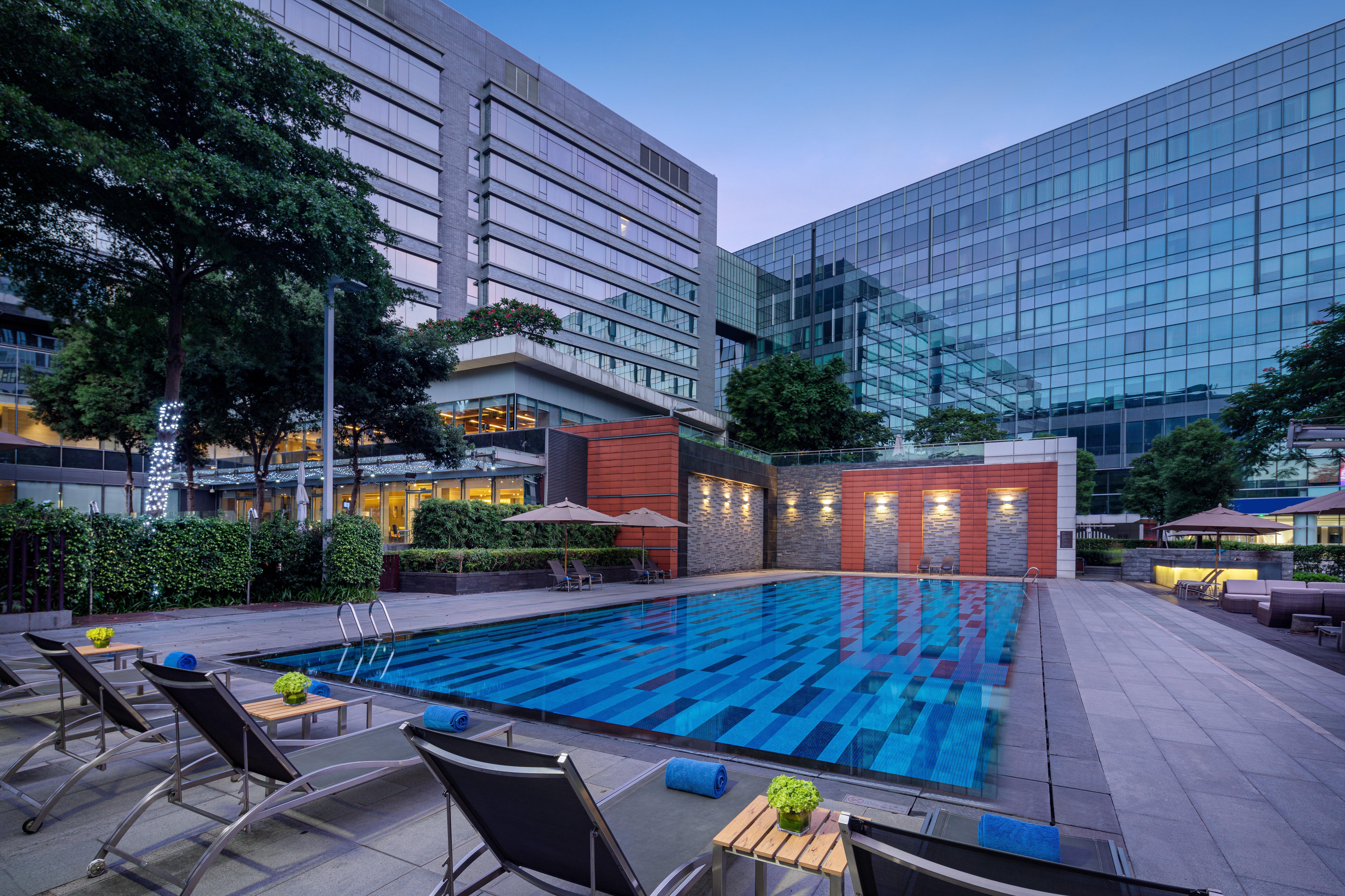 Crowne Plaza Guangzhou Huadu By Ihg - Free Shuttle Bus Between Hotel To Exhibition Center During Canton Fair Esterno foto