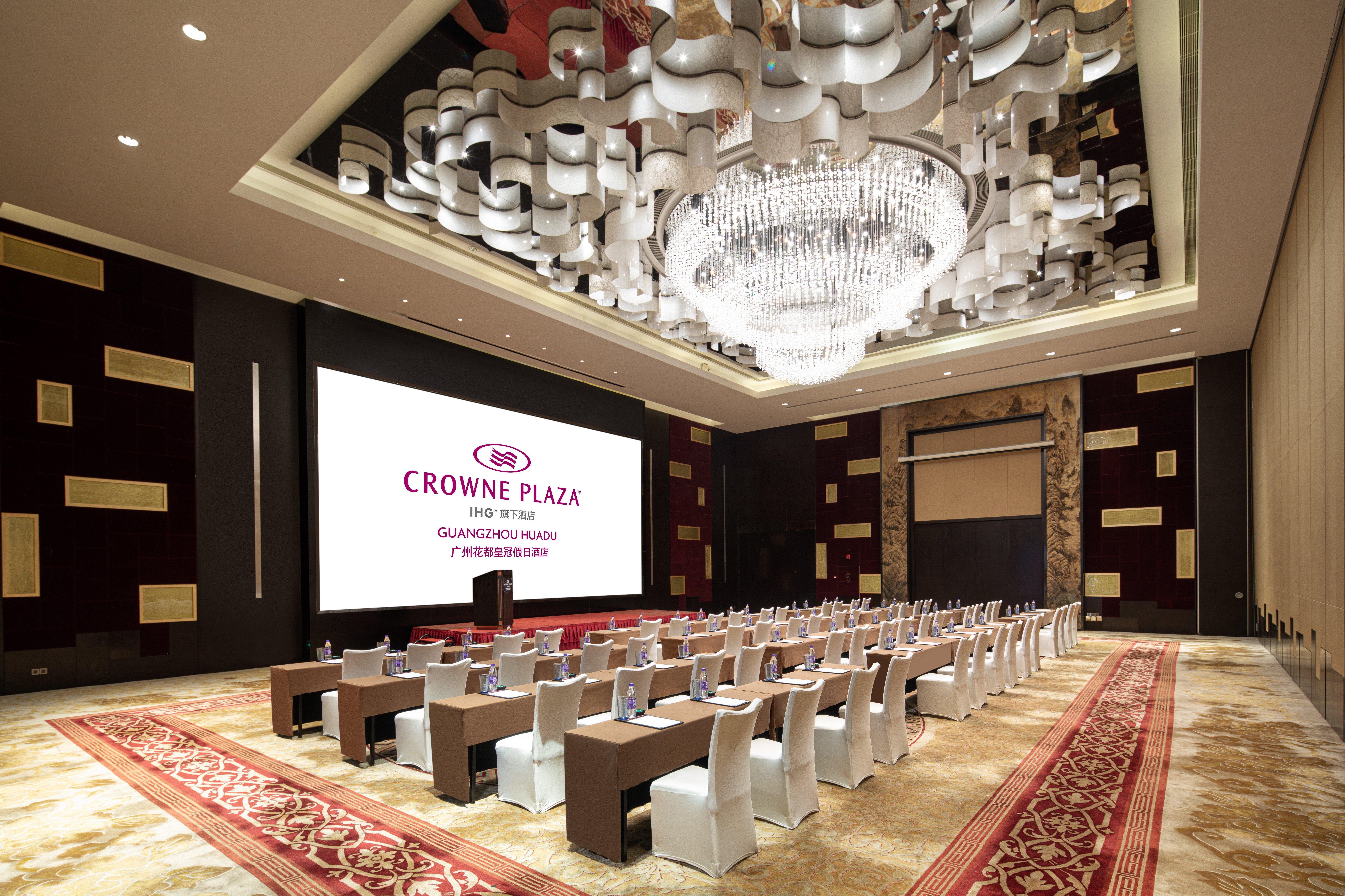 Crowne Plaza Guangzhou Huadu By Ihg - Free Shuttle Bus Between Hotel To Exhibition Center During Canton Fair Esterno foto