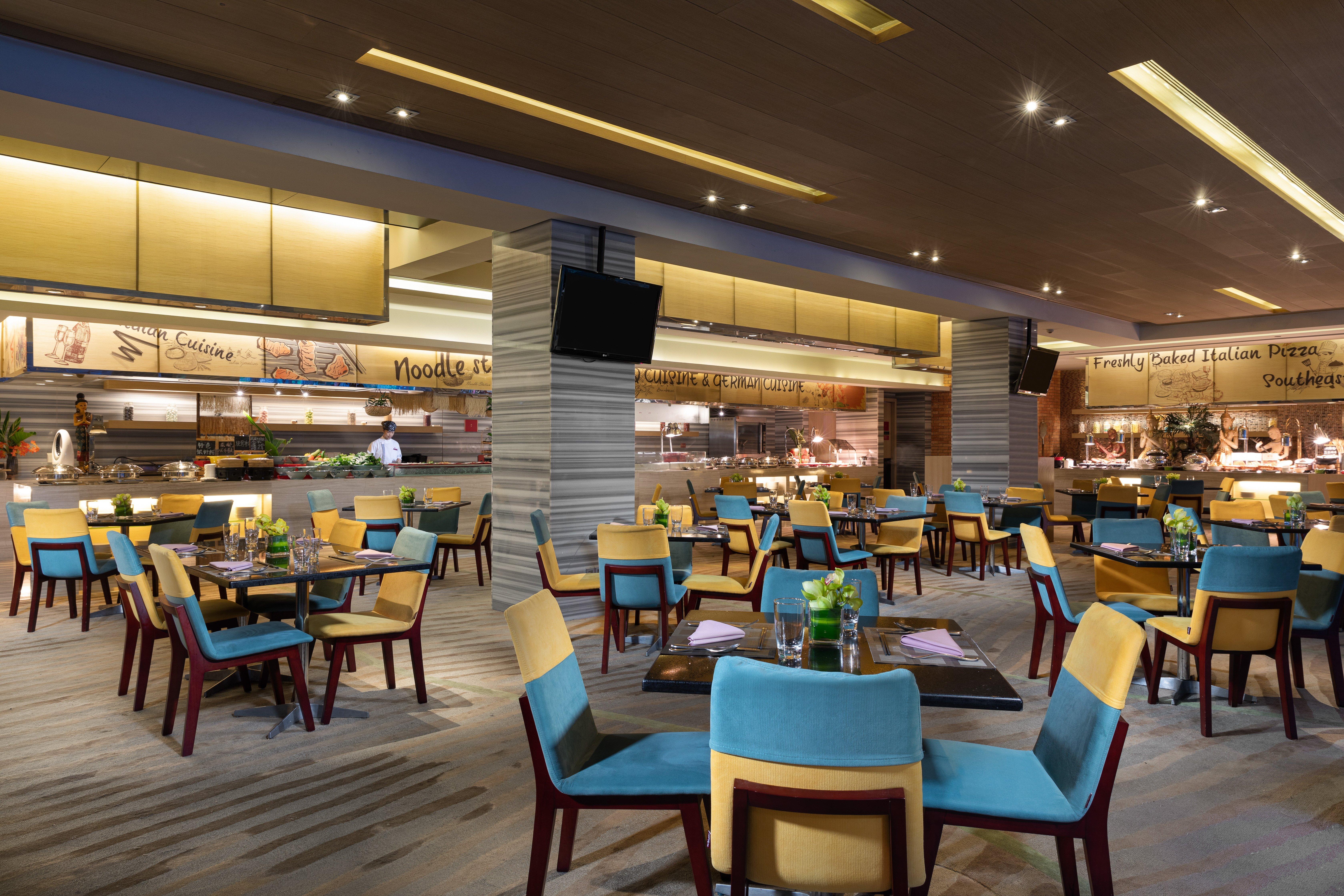 Crowne Plaza Guangzhou Huadu By Ihg - Free Shuttle Bus Between Hotel To Exhibition Center During Canton Fair Esterno foto